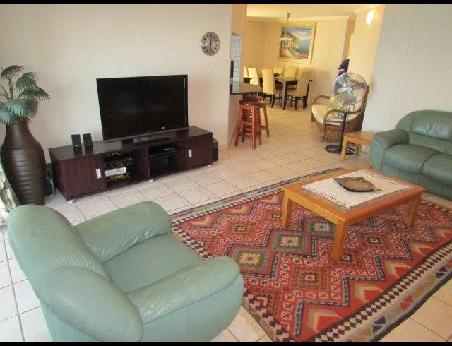 4 BEDROOM APARTMENT FOR SALE IN MANABA BEACH